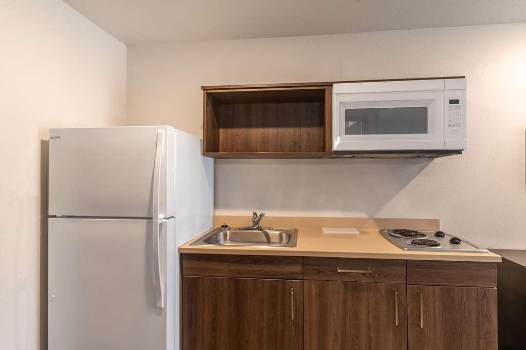 Extended Stay America Select Suites - 보몬트 객실 사진