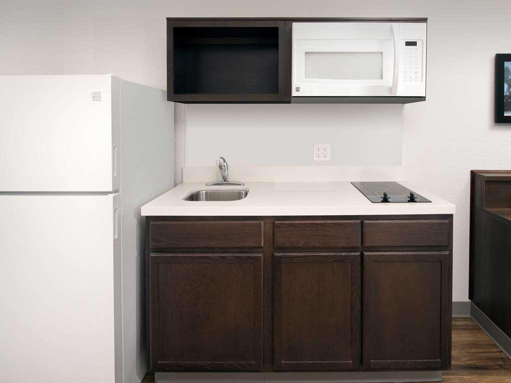 Extended Stay America Select Suites - 보몬트 객실 사진