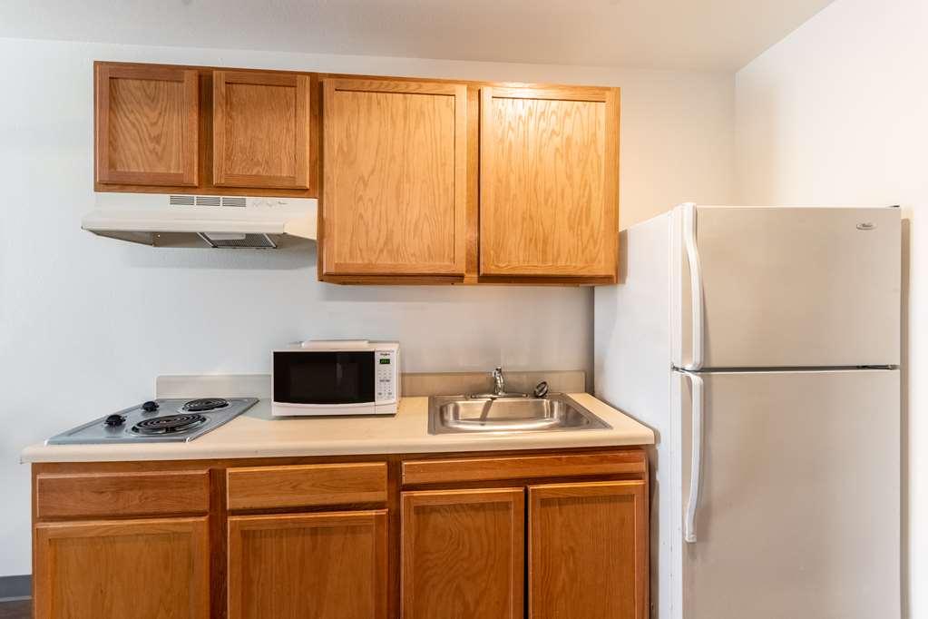 Extended Stay America Select Suites - 보몬트 객실 사진
